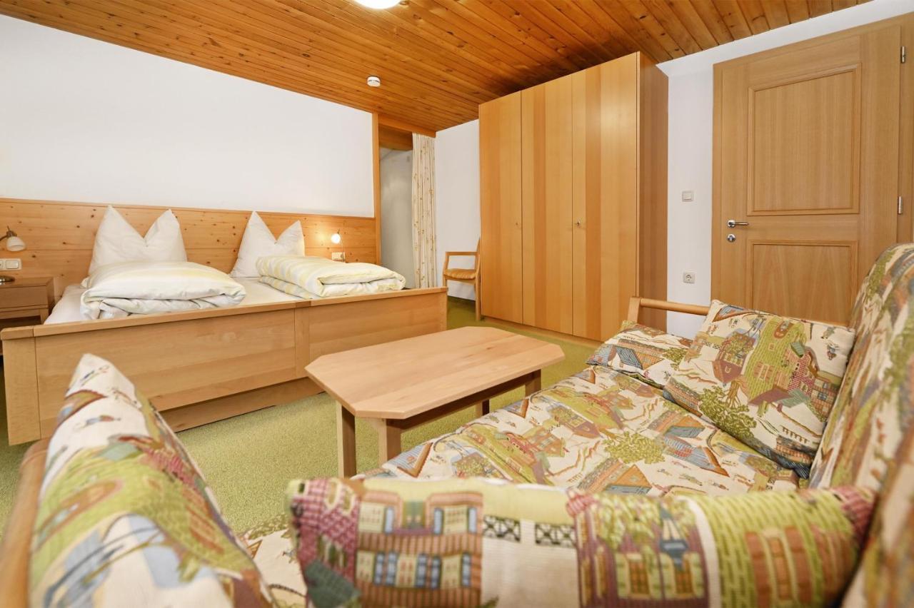 Gaestehaus Rundblick Шрунс Экстерьер фото