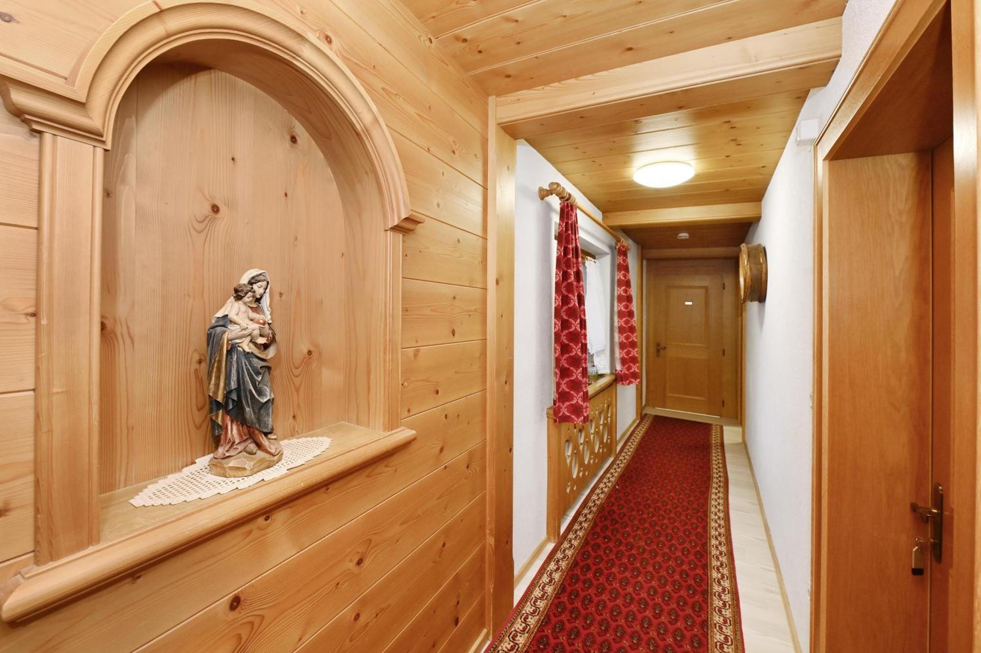 Gaestehaus Rundblick Шрунс Экстерьер фото