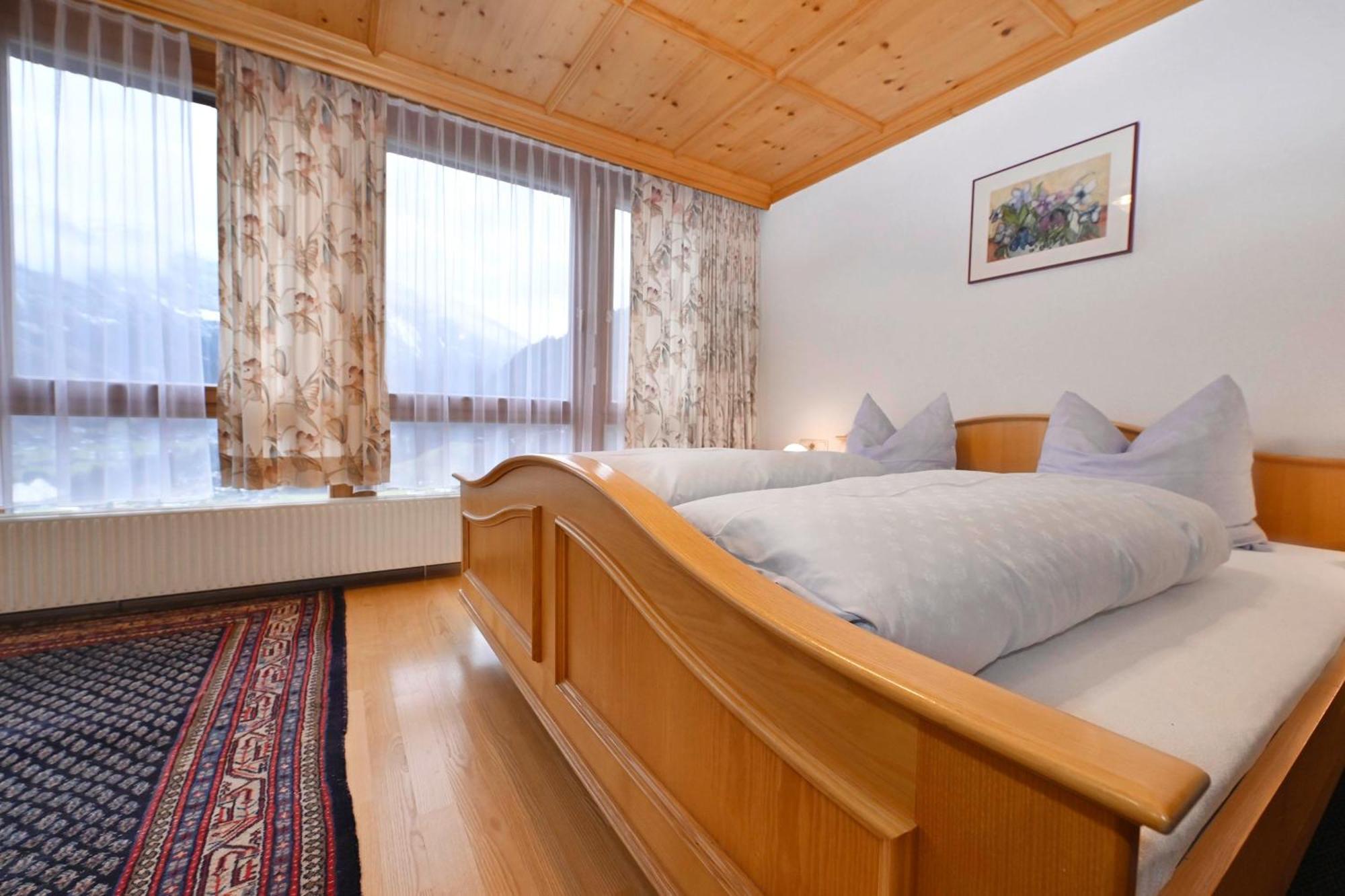 Gaestehaus Rundblick Шрунс Экстерьер фото